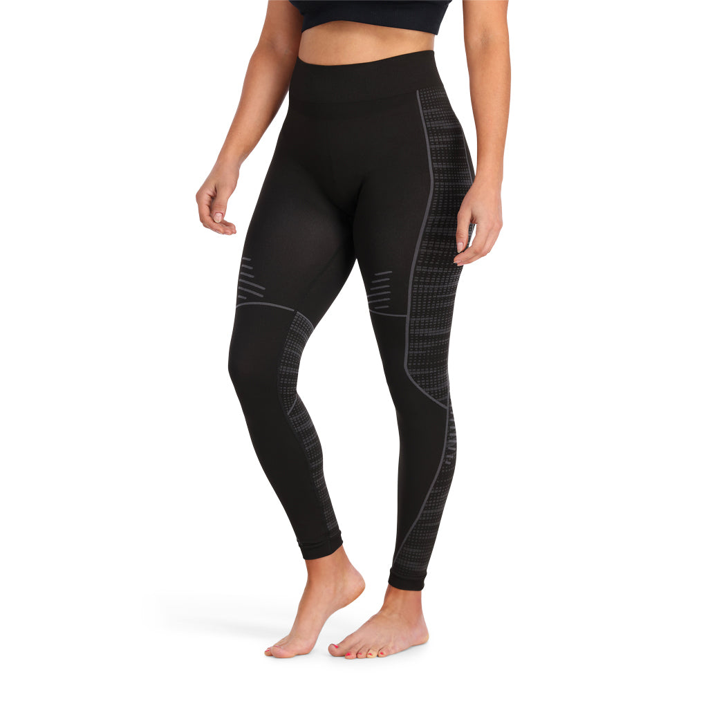 Spyder Active Performance Sports leggings base layer Size L Size L - $50  New With Tags - From Raebabys